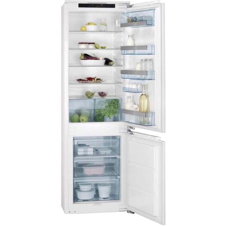 Холодильник AEG SCS91800F0