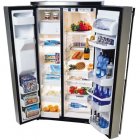 Холодильник General Electric PSE29NHBB чёрного цвета