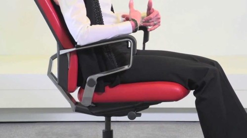 Как отрегулировать офисное кресло